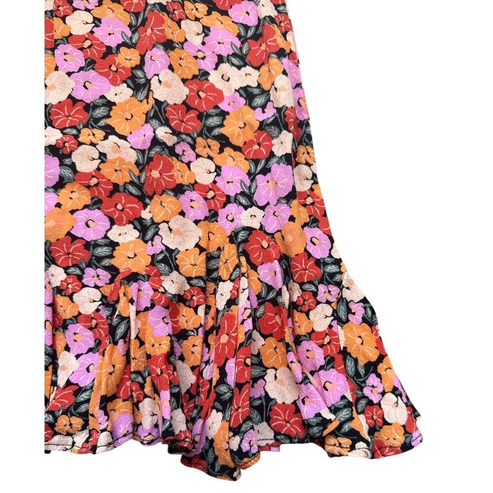 LOFT Floral Skater with a pink and Orange Blooms Size Small - Picture 3 of 6